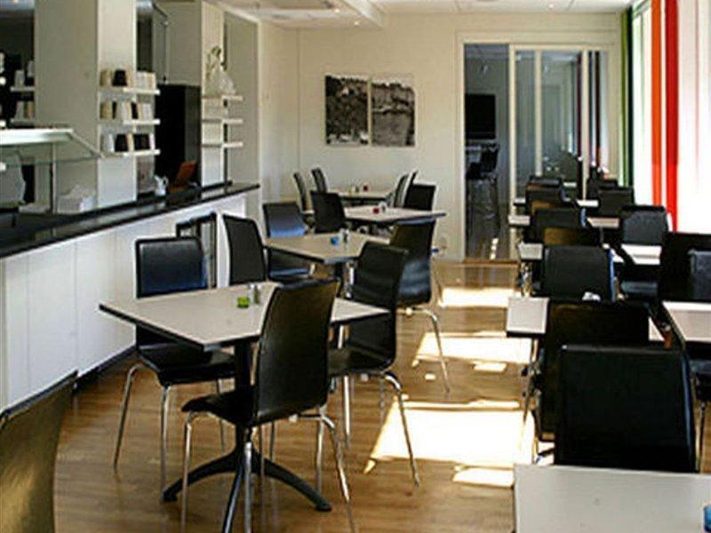 Sure Hotel By Best Western Stockholm Alvsjo Екстериор снимка